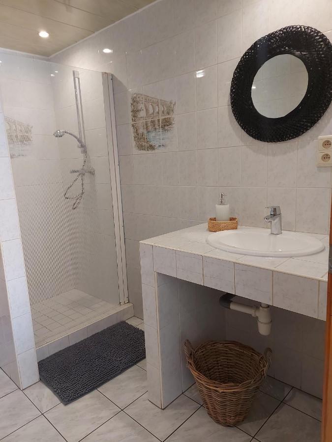 Appartement Rdc Plein Centre Avec Terrasse Визе Экстерьер фото