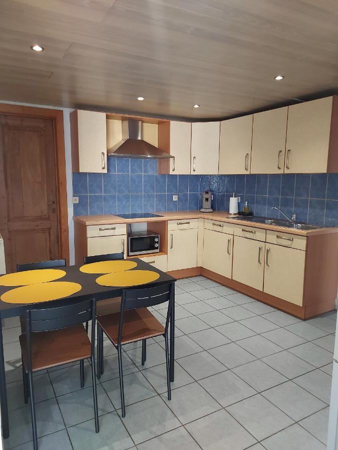 Appartement Rdc Plein Centre Avec Terrasse Визе Экстерьер фото